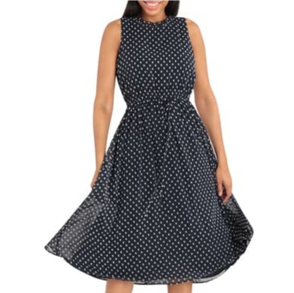 🇦🇹Sold🇦🇹Maggy London Dress - Picture 3 of 3